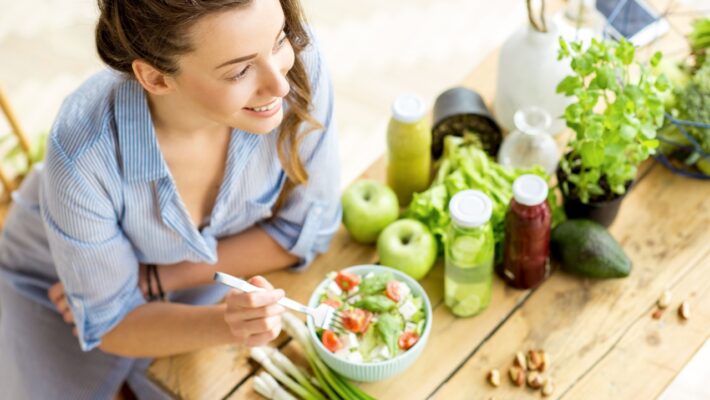 Understanding Food Reactions, Gut Health, and the Power of Anti-Inflammatory Eating Understanding Food Reactions, Gut Health, and the Power of Anti-Inflammatory Eating