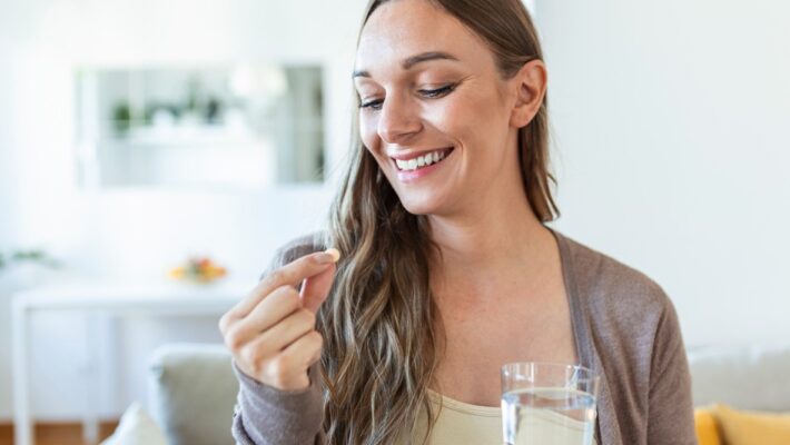 Should You Take Probiotics While on Antibiotics?